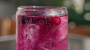 ویدیو خام نوشیدنی تابستانه برای ادیت