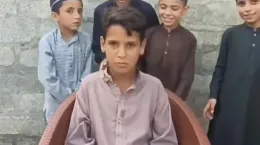 کلیپ مسابقه بامزه سیلی زنی مویز و سامی sami vs moiz