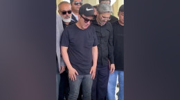 مراسم خاکسپاری مادر داریوش فرضیایی