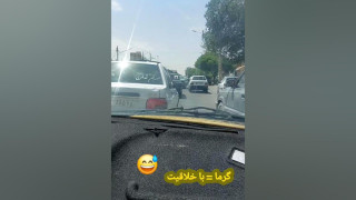 ابداع جالب راننده تاکسی؛ پنکه روی فرمان!
